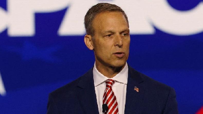 Ponsel Anggota Kongres dari Partai Republik Disita FBI, Ada Apa?