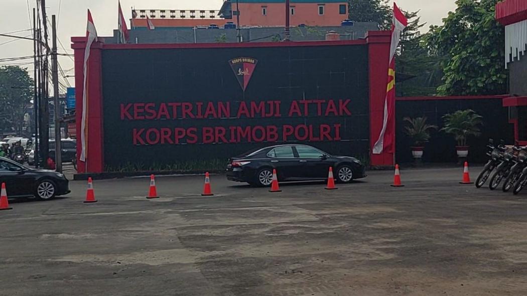 4 Mobil Komnas HAM Tiba di Mako Brimob, Akan Periksa Ferdy Sambo dan Bharada E