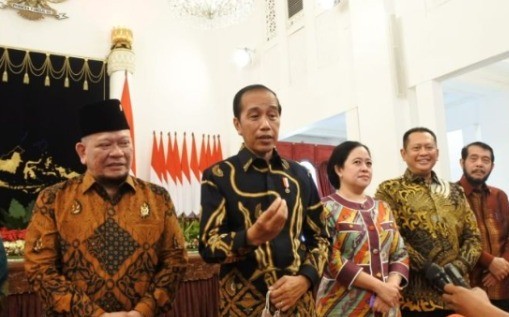Jokowi Rapat 2,5 Jam dengan Pimpinan Lembaga Negara, Bahas Masalah Domestik hingga Global