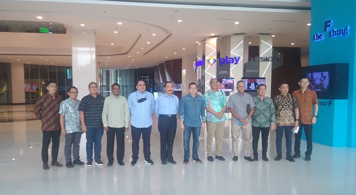 Hary Tanoesoedibjo Ajak Founder & Chairman Berjaya Group Keliling Kompleks MNC Tower