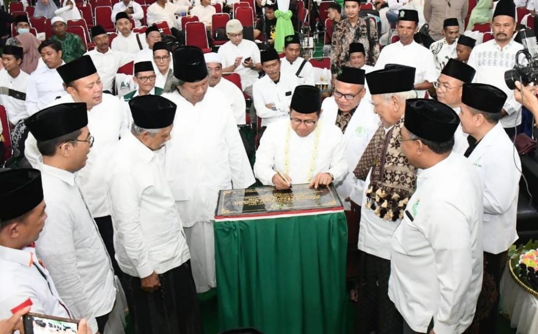 Resmikan Gedung Sekolah Alquran Ponpes Sunanul Muhtadin, Gus Muhaimin: Santri Harus Bisa Jadi Presiden