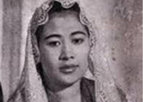 Kisah Fatmawati Menjahit Merah Putih saat Hamil Tua, Ini Perjuangannya