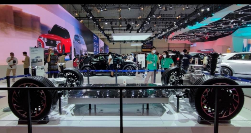 Telat Adopsi Kendaraan Listrik, Indonesia Bisa Tergilas Negara Lain