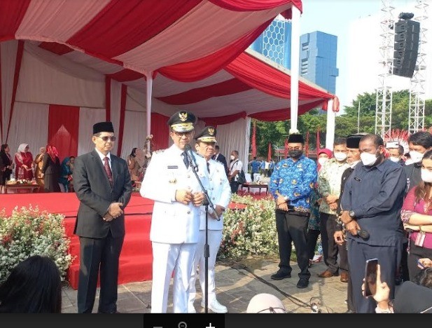 Anies : Renungkan Jasa Pahlawan di Balik Berkibar Tingginya Merah Putih