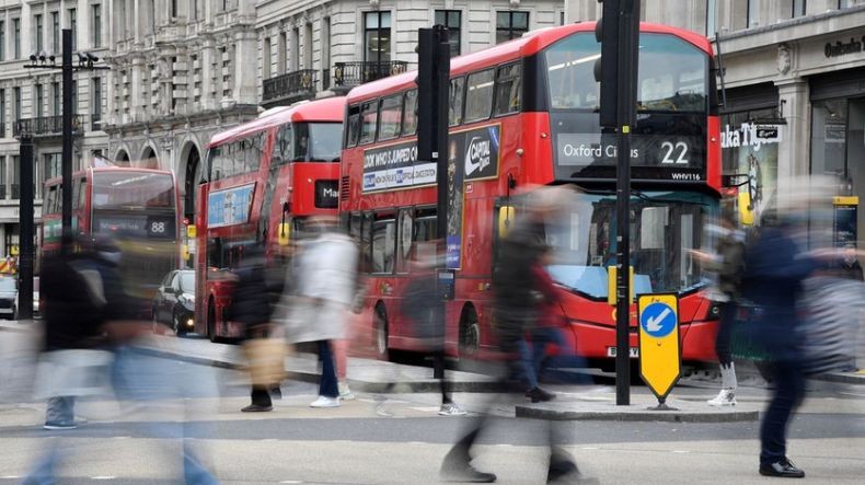 Biaya Hidup Melonjak, Jutaan Warga Inggris Lewatkan 1 Kali Makan dalam Sehari demi Berhemat