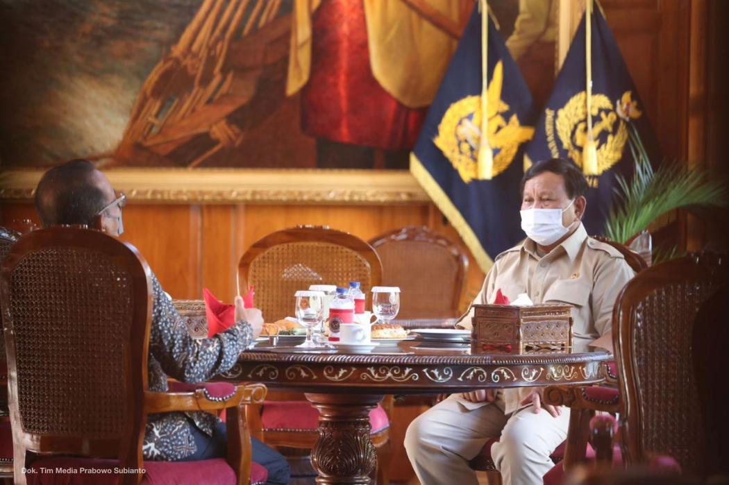 Prabowo dan Pratikno Duduk Satu Meja, Tukar Pikiran  Tantangan Global