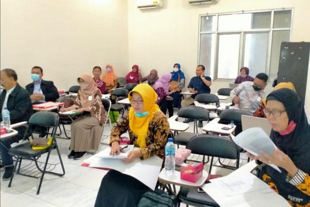 Keren, FKIP UPY Gelar Anugerah Guru Berprestasi dan Inovatif 
