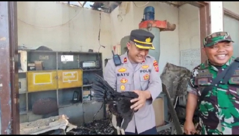 Ayam Selamat saat Kebakaran Pabrik Aluminium Foil di Bogor gara-gara Sembunyi di Loker