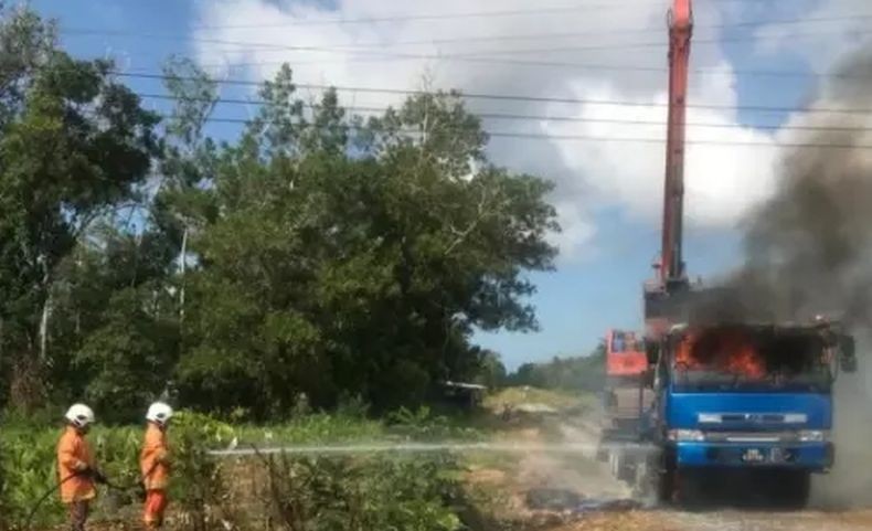 TKI di Malaysia Tewas Kesetrum gegara Ekskavator Nyangkut di Kabel Listrik