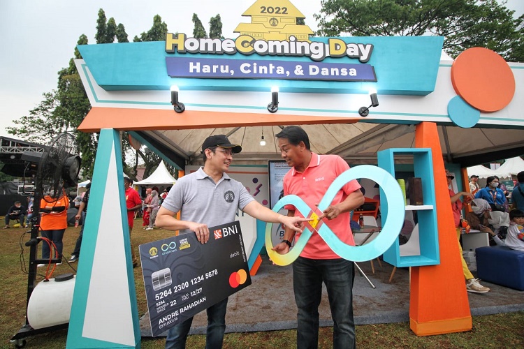 BNI Terus Dukung ILUNI UI, Kolaborasi Luncurkan KTA dan Aplikasi UI Connect
