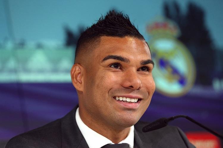 Pesan Casemiro ke Cristiano Ronaldo: Jangan Tinggalkan Man United, Aku Ingin Main dengan Mu