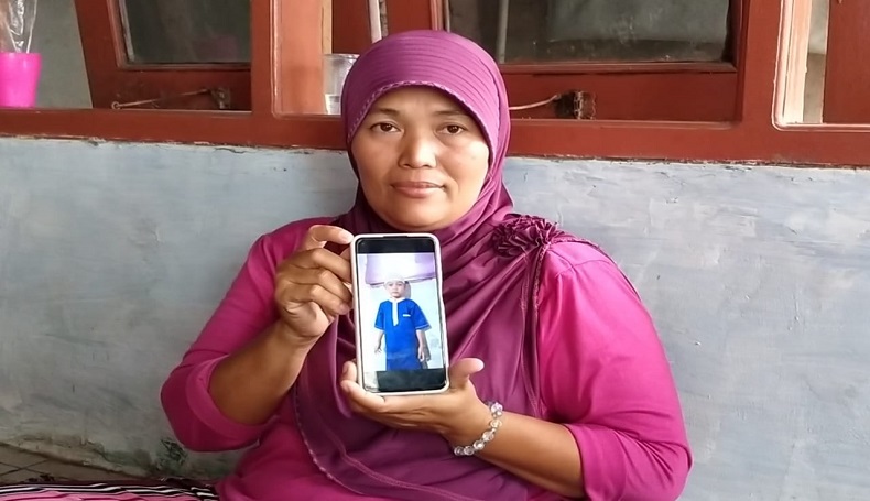 Pilu, Ibu Bocah Terseret Ombak di Indramayu Ceritakan Kronologi sambil Nangis