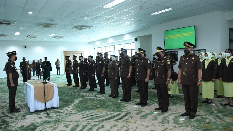 Taufan Zakaria Jabat Asintel, Suwandi Asdatun Kejati Jabar, dan 8 Kajari Berganti