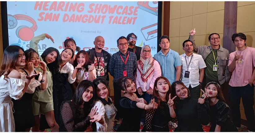SMN Gelar Showcase, Penyanyi Dangdut Eva Puka hingga Yogie Nandes Bakal Rilis Lagu Baru