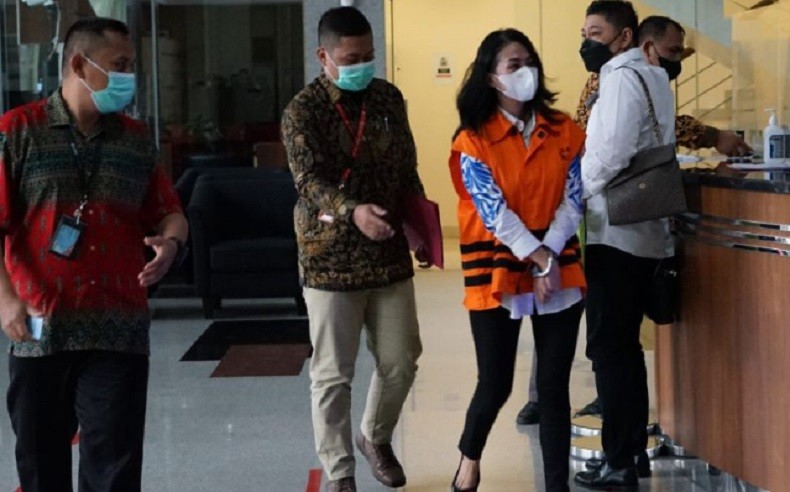 Penyuap Eks Bupati Buru Selatan Dieksekusi ke Lapas Ambon