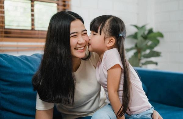 19 Puisi Ibu Tercinta, Menyentuh Hati dan Penuh Makna