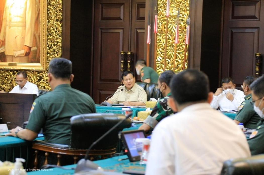 Dorong Fasilitas Kesehatan Prajurit dan Masyarakat Pelosok hingga Kota, Prabowo Bahas Pengembangan Rumah Sakit TNI
