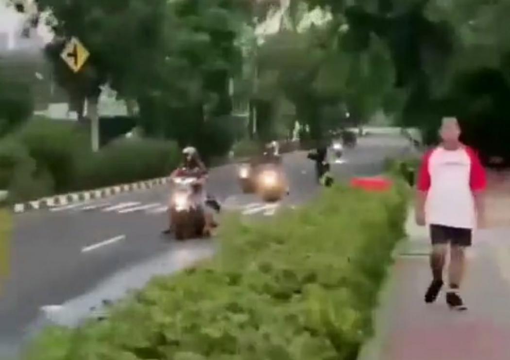 Viral Polisi Tidur Mirip Zebra Cross di Sunter, Sejumlah Pemotor Jatuh