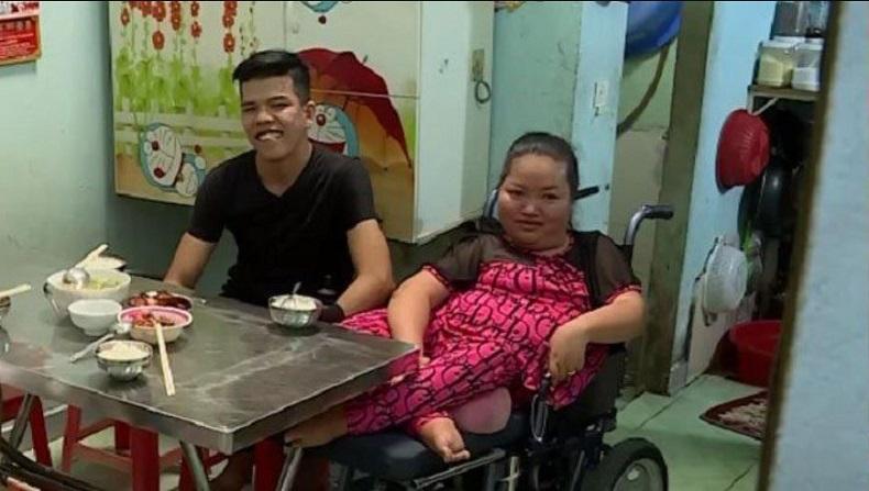 Cinta Mati, Pria Ini Nekat Nikahi Perempuan Difabel meski Ditentang Keluarga