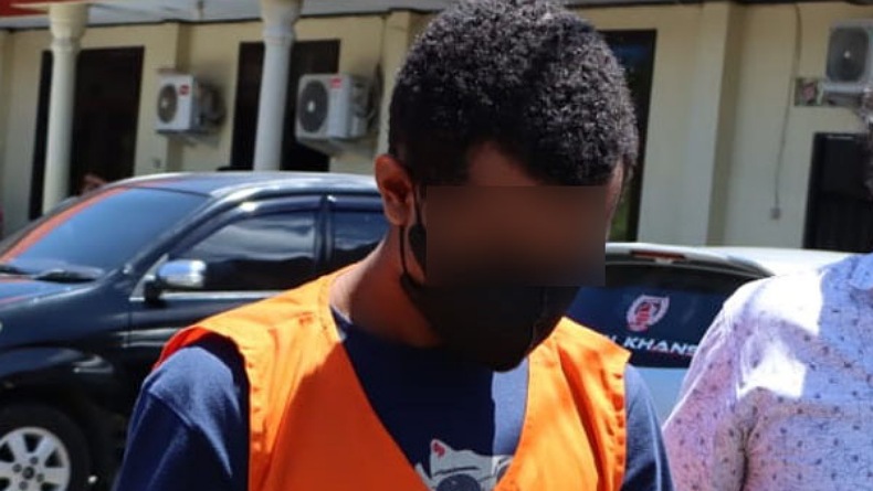 Bawa Ganja, Pria Papua Barat Ini Ditangkap Polres Minahasa Utara saat di Parkiran Minimarket