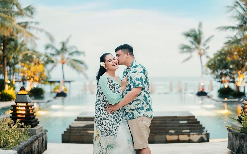 Selamat, Bobby Nasution dan Kahiyang Ayu Sambut Kelahiran Anak Ketiga