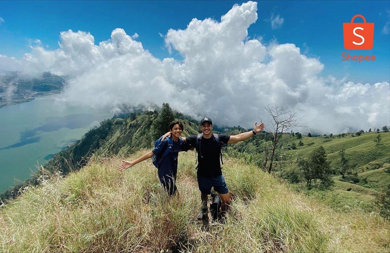 Andrew White Berbagi Inspirasi Self Healing Melalui Aktivitas Outdoor Bersama Shopee