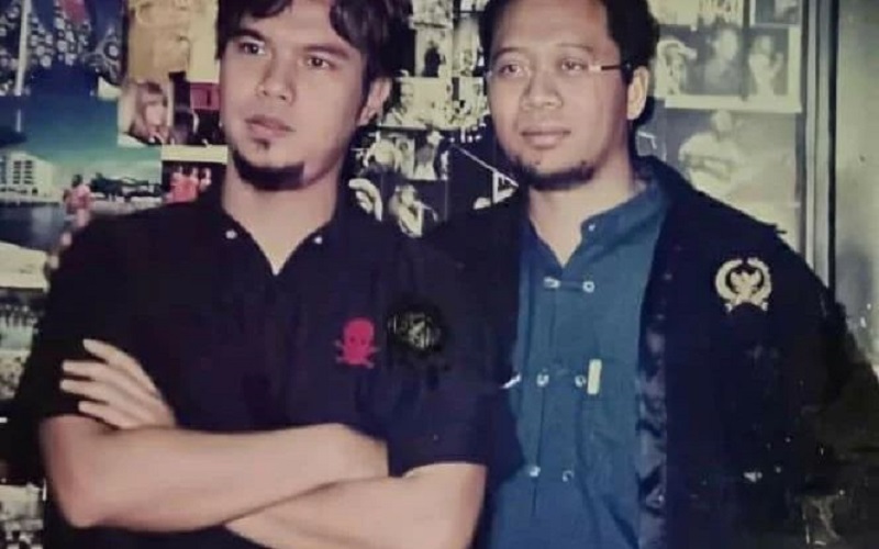  Heboh Gubernur NTB Pamer Foto Zaman Muda Bareng Ahmad Dhani, Sebut Soal Jenggot