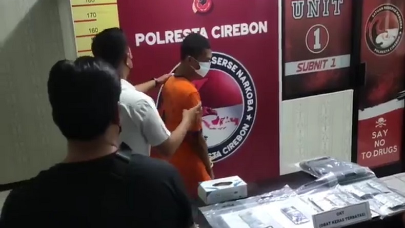 Edarkan Obat Terlarang ke Pelajar, Pemuda Cirebon Ditangkap Polisi