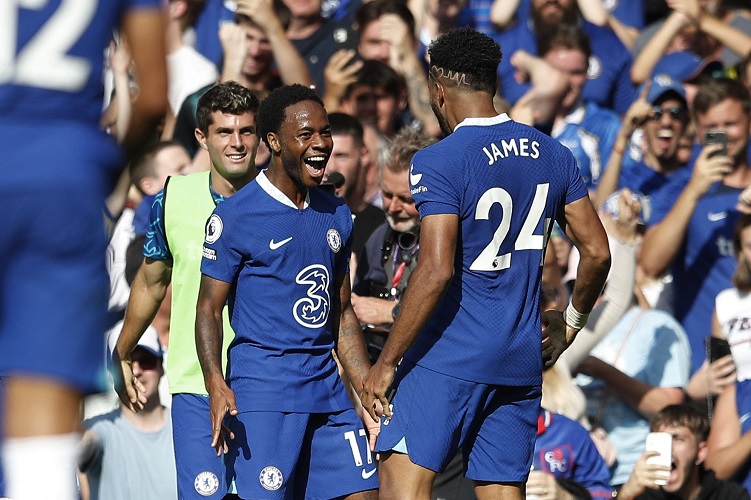 Hasil Chelsea Vs Leicester City: Sterling Borong Gol, The Blues Menang dengan 10 Pemain