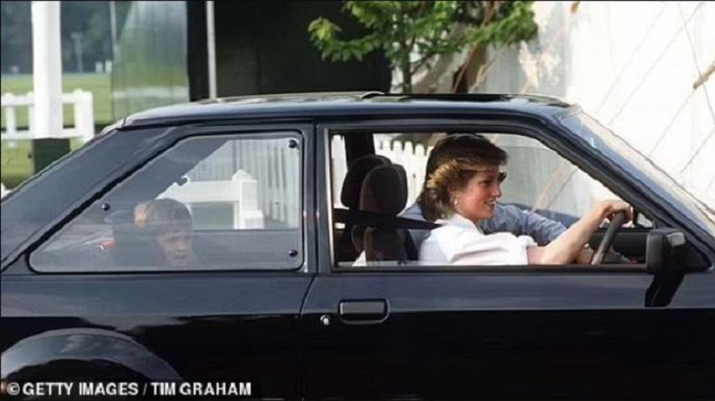 Mobil yang Pernah Dipakai Putri Diana Dilelang, Laku Rp11 Miliar