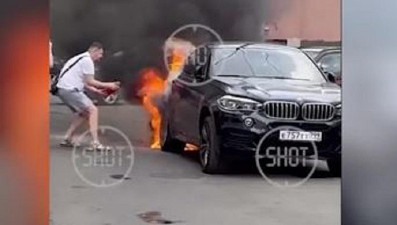 Nekat Bakar Mobil Jenderal Rusia, Perempuan Pensiunan Ini Terancam 15 Tahun Penjara