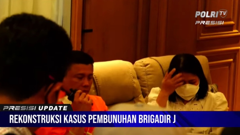 Usai Bertemu Istri, Ferdy Sambo Panggil Ajudan lewat Handy Talkie 