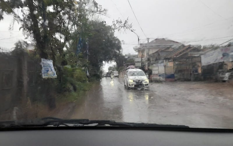 Waspada! Palembang Masih Berpotensi Hujan Malam Ini