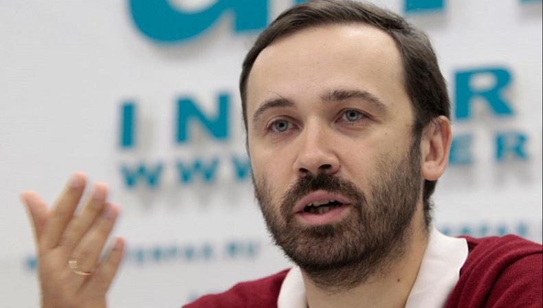 Mantan Anggota Parlemen Rusia Membelot, Dituduh Sebarkan Berita Palsu tentang Tentara Kremlin