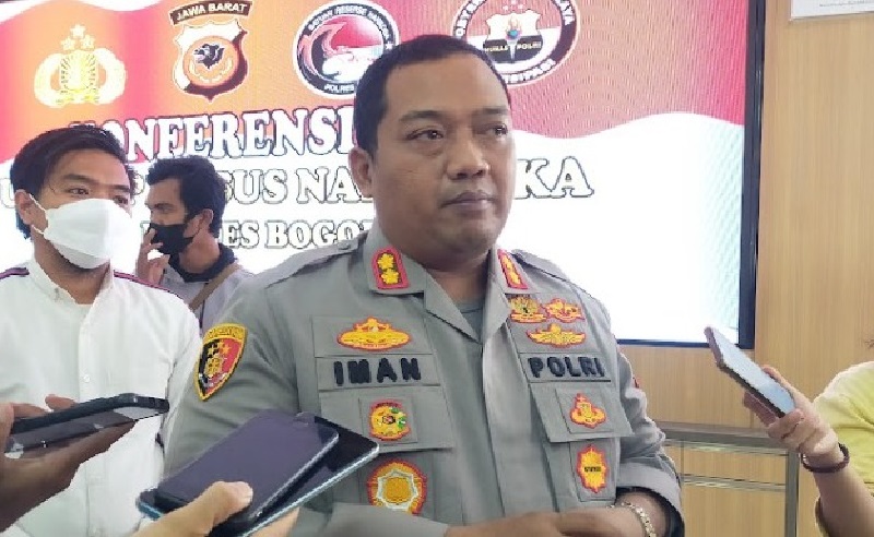 Polisi Tahan Oknum Guru Ngaji Yang Diduga Cabuli Muridnya di Bogor