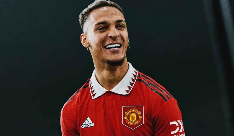 Anthony Resmi Diperkenalkan Man United: Ini Klub Paling Ikonik di Dunia