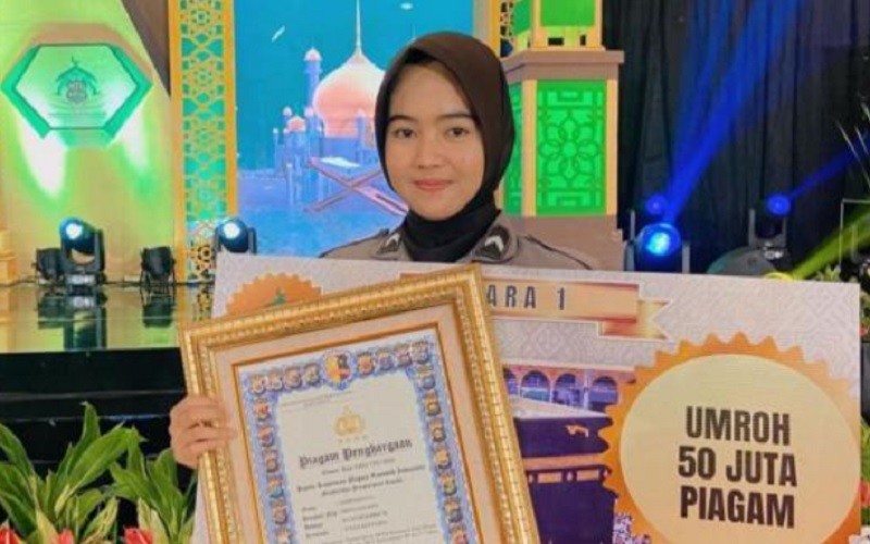 Polwan Cantik Bripda Indri Reinata Juara I MTQ Polri, Sejak SMA Sering Ikut Lomba