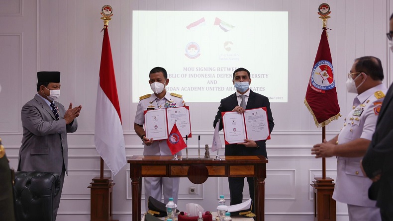 Prabowo Saksikan Penandatanganan MoU Kerja Sama Pendidikan Unhan RI dengan Rabdan Academy