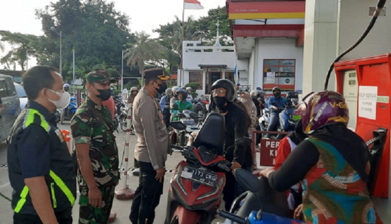 Antisipasi Panic Buying Pascakenaikan Harga BBM, Polisi Jaga SPBU di Kota Tangerang