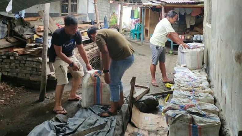 Polisi di Perbatasan Ungkap Penimbun Ribuan Liter BBM Bersubsidi Jenis Solar