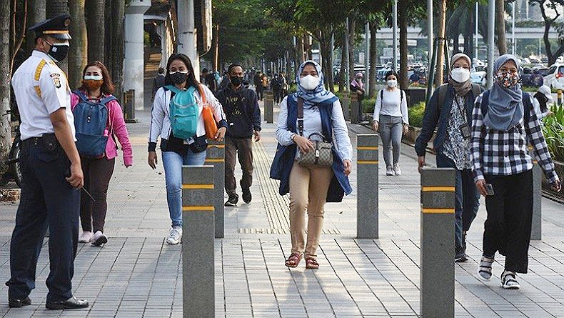 Booster Tetap Jadi Syarat Wajib Perjalanan meski PPKM Level 1