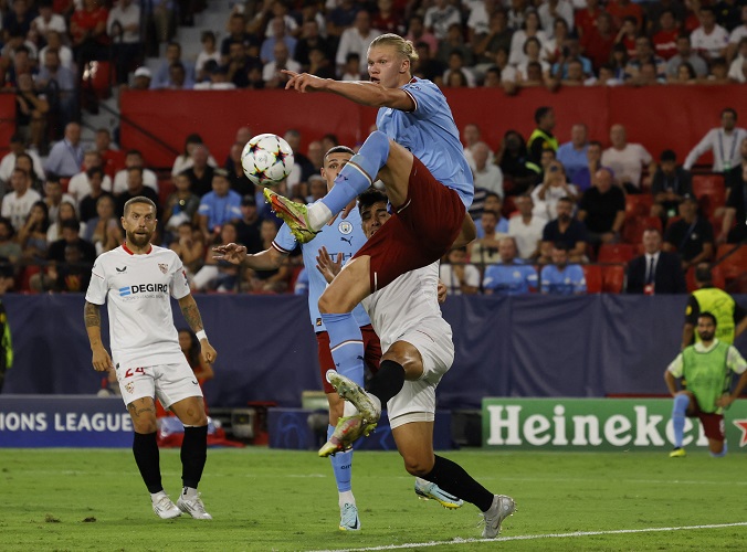Erling Haaland Cetak Brace Lawan Sevilla, Mesin Gol Man City Sejajar Zlatan Ibrahimovic