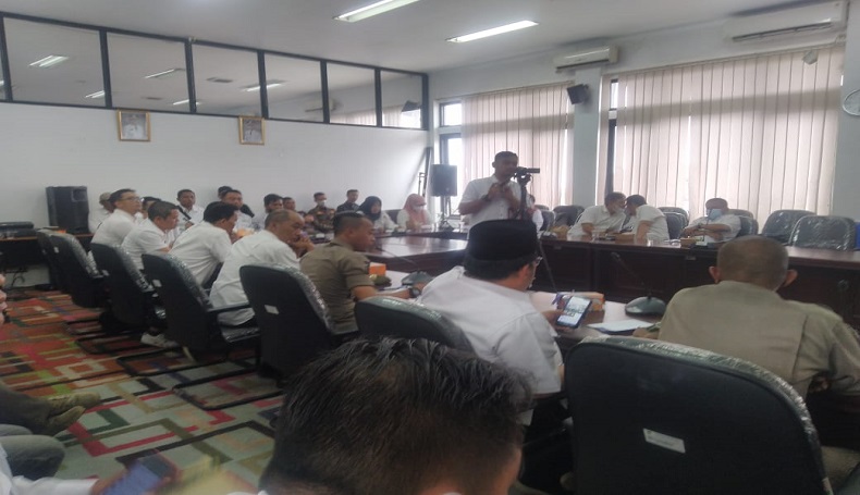 Nasib dan Gaji Tak Jelas, Tenaga Honorer Pemda KBB Ngadu ke DPRD
