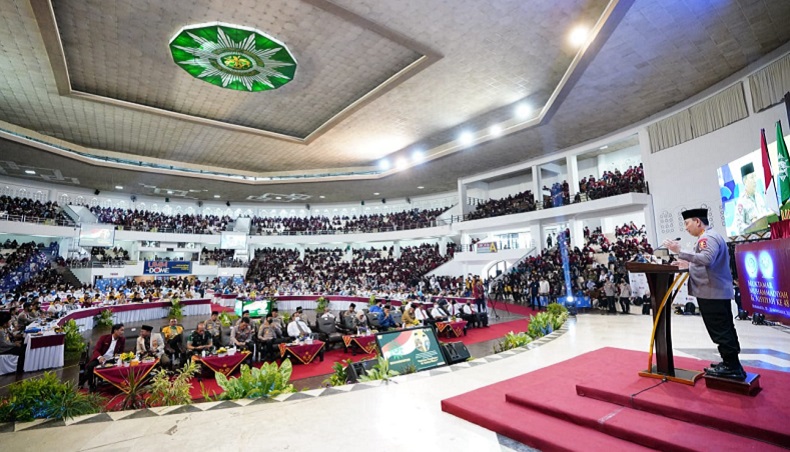 Kapolri Tekankan Pentingnya Jaga Persatuan-Kesatuan Bangsa di Hadapan Angkatan Muda Muhammadiyah