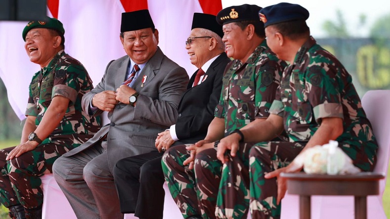 Momen Akrab Prabowo Bersama KSAD, KSAL, KSAU saat Penetapan Komcad 2022