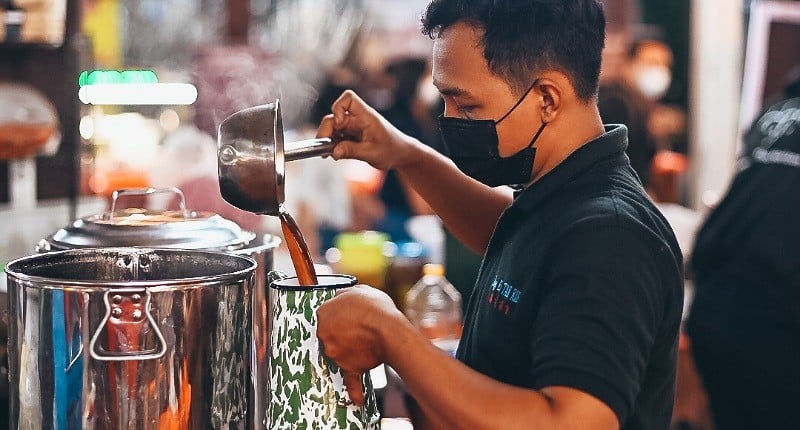 Mencicipi Kuliner Nusantara Di Kampoeng Tempo Doeloe, Ada 500 Masakan yang Menggugah Selera 
