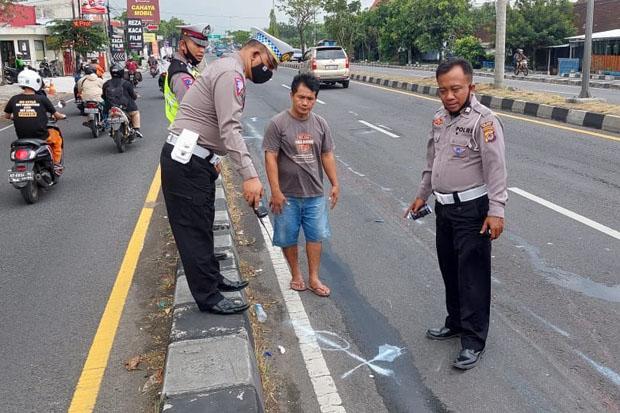 Tragis, Remaja Ini Tewas Tersenggol Bus Karena Nekat Masuk Jalur Cepat Ringroad Timur