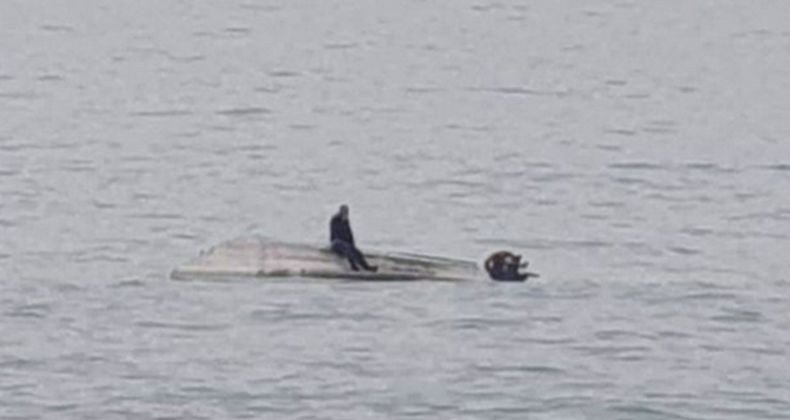 Perahu Diserang Ikan Paus, Lima Orang Tewas
