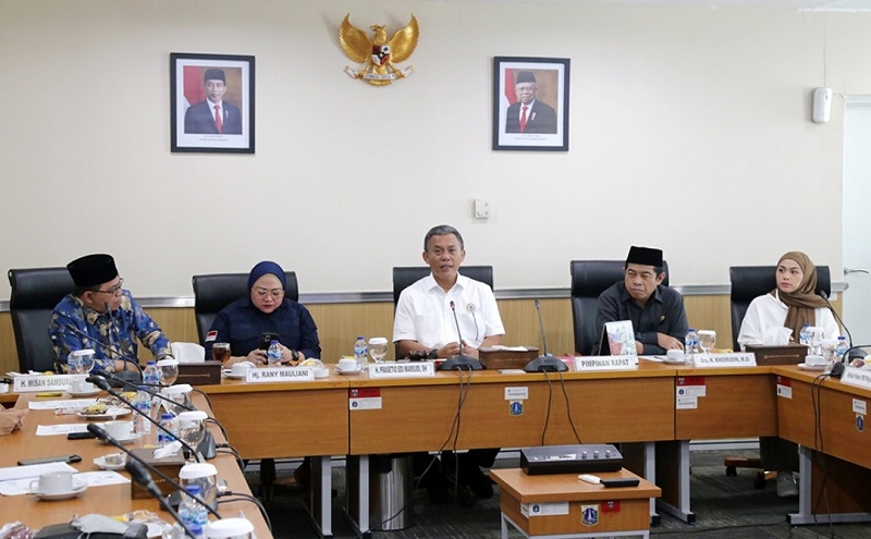 DPRD DKI Minta Perda Kawasan Tanpa Rokok Ditegakkan hingga Perketat Penertiban Miras