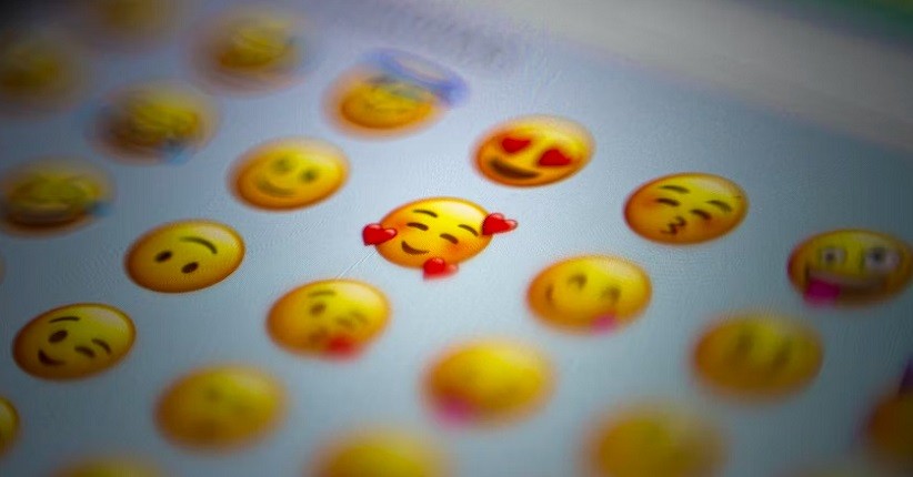 Cara Ubah Emoji Android Jadi iPhone, Gampang Banget!